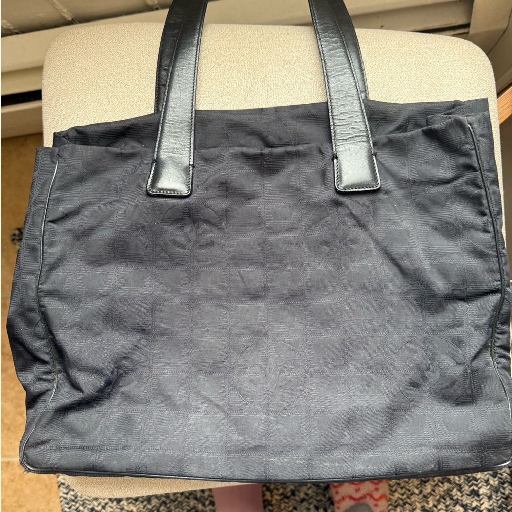 Vintage Chanel Black CC Logo Jacquard Nylon Tote Bag Leather Handles Y2K